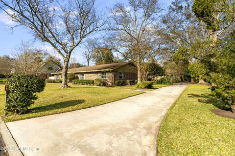 Bakersfield, JACKSONVILLE, FL 32210