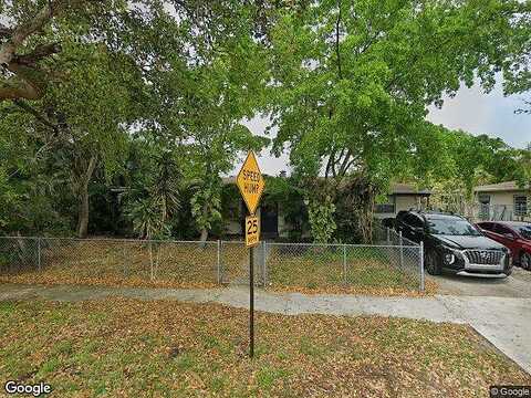 Snowden, Lake Worth, FL 33461