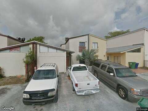 185Th, MIAMI GARDENS, FL 33055