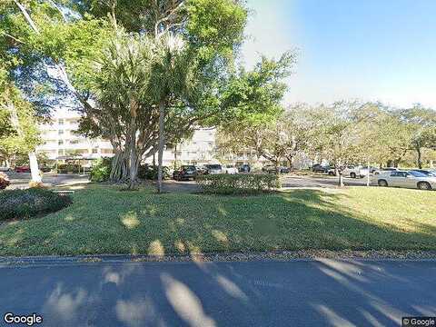 Oaks, POMPANO BEACH, FL 33069