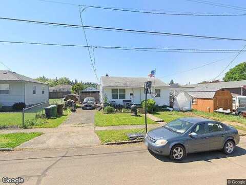 19Th, SAINT HELENS, OR 97051