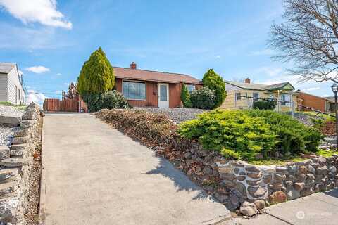 Ridge, MOSES LAKE, WA 98837