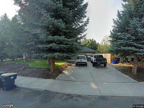 Carrie, BEND, OR 97701