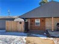 300 N Bradley Avenue, Weatherford, OK 73096