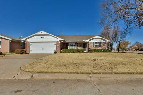 321 W Blueridge Drive, Midwest City, OK 73110