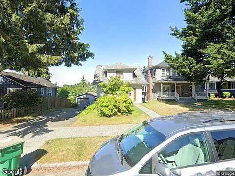 45Th, SEATTLE, WA 98116