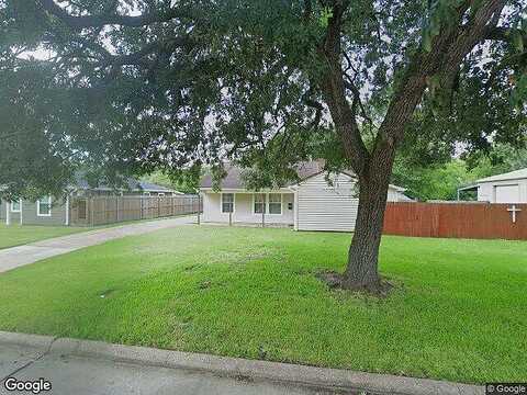 West, PORT NECHES, TX 77651