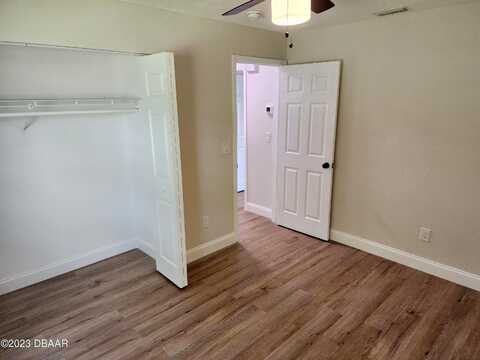 Boulder, SOUTH DAYTONA, FL 32119