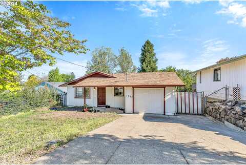 Lawnridge, MEDFORD, OR 97504