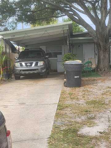 Kenneth, CLEARWATER, FL 33755