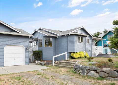 4Th, COUPEVILLE, WA 98239