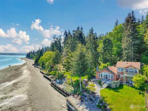 Luana, VASHON, WA 98070
