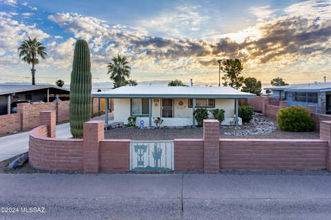 Avenue A, SAN MANUEL, AZ 85631