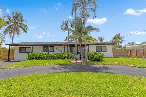 1St, DEERFIELD BEACH, FL 33441