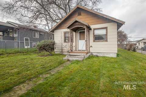 5Th, CLARKSTON, WA 99403