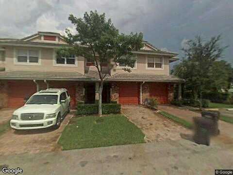 33Rd, LAUDERDALE LAKES, FL 33311