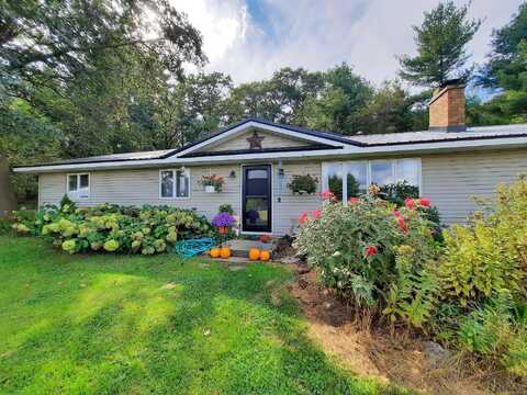 21St, NESHKORO, WI 54960