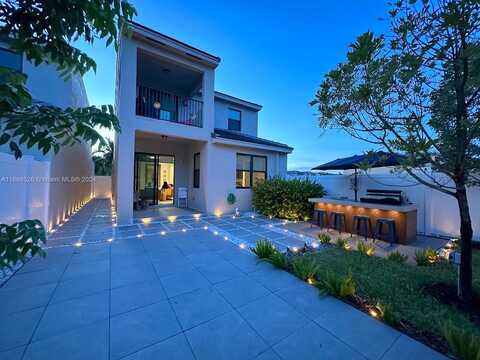 36Th, POMPANO BEACH, FL 33069