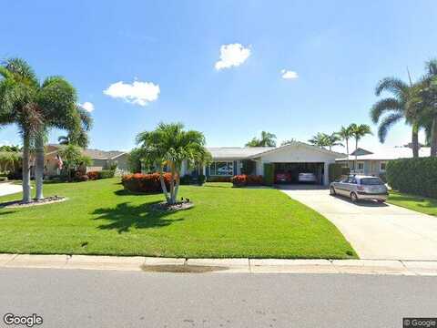 Poinciana, LARGO, FL 33770