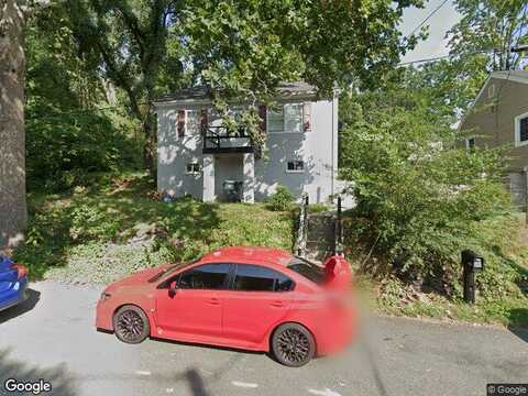 Se 2Nd St, Charlottesville, VA 22902
