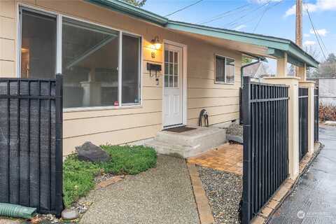 W Stewart Avenue Unit C-3, Puyallup, WA 98371