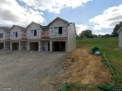 Hillside Way, Waynesboro, PA 17268