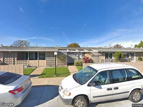 Alderwood Ln # M4-77J, Seal Beach, CA 90740