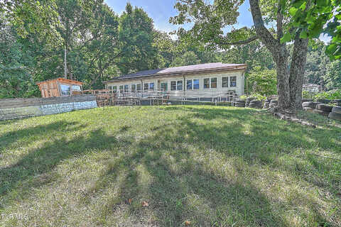 Hillman Highway, Meadowview, VA 24361