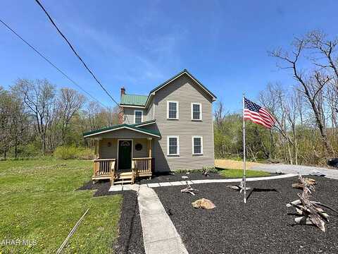 Knob Road, Duncansville, PA 16635