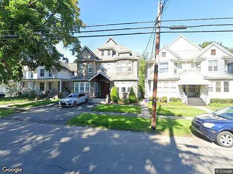 Sanderson Ave, Scranton, PA 18509