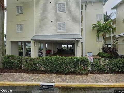 Nw Flagler Ave #402, Stuart, FL 34994