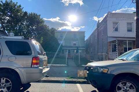 Market, MARCUS HOOK, PA 19061