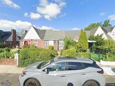 227Th, CAMBRIA HEIGHTS, NY 11411