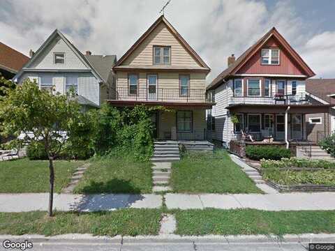 72Nd, MILWAUKEE, WI 53214