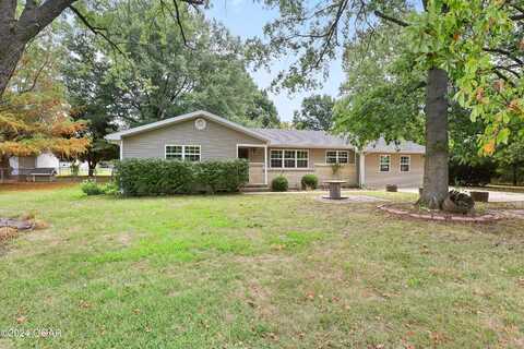 Jenner Lane, Neosho, MO 64850