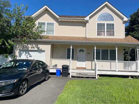 Miller, AMITYVILLE, NY 11701