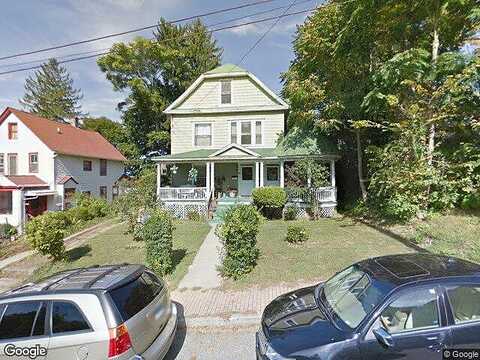 Maple Grove, NORWICH, CT 06360