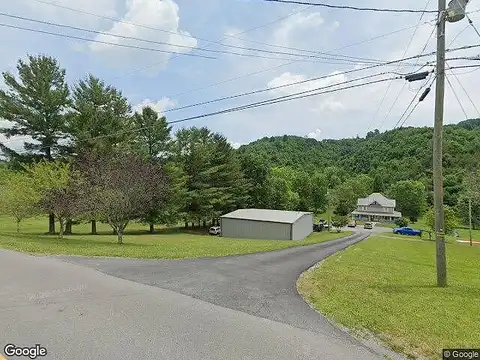 Sandlick Rd, BLUEFIELD, WV 24701