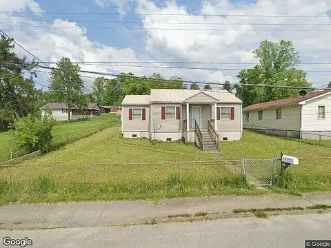 Roberts, OAK HILL, WV 25901