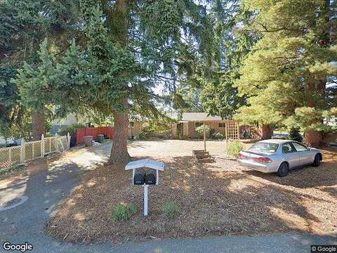 Penny, LYNNWOOD, WA 98036