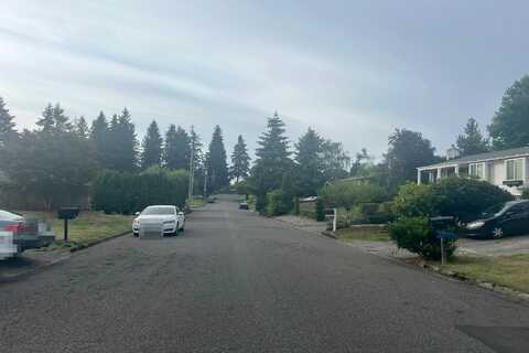 Tonia, TACOMA, WA 98404