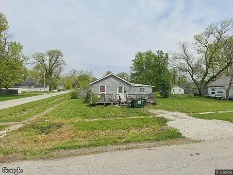 Early, CENTRALIA, MO 65240