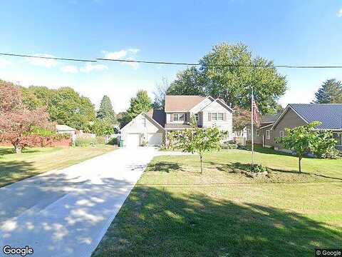 Bowhall, PAINESVILLE, OH 44077