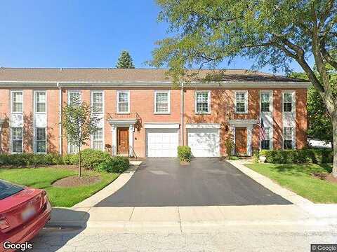 Colonnades Dr #812, Northbrook, IL 60062