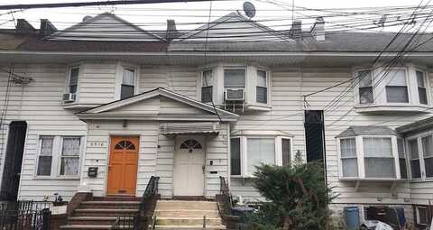 88Th, WOODHAVEN, NY 11421