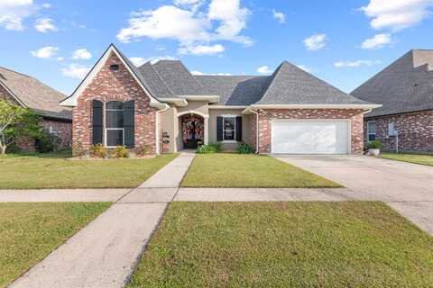 235 Ravensaide Drive, Houma, LA 70360