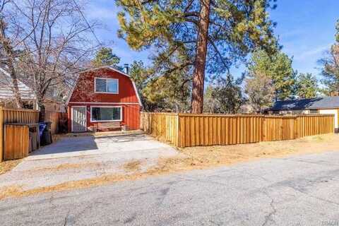 548 Riverside Avenue, Sugarloaf, CA 92386