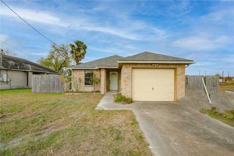 400 Avenue B, Sinton, TX 78387