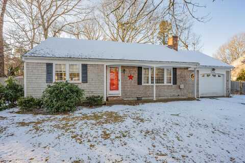 38 Mcnamara Avenue, West Yarmouth, MA 02673