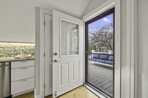 3 Race Road, Provincetown, MA 02657